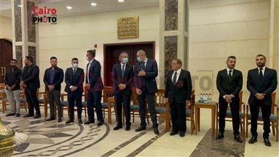 بدء عزاء الكاتب الصحفي صلاح منتصر بمسجد المشير طنطاوي