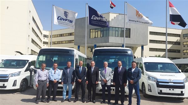 وزير الطيران المدني