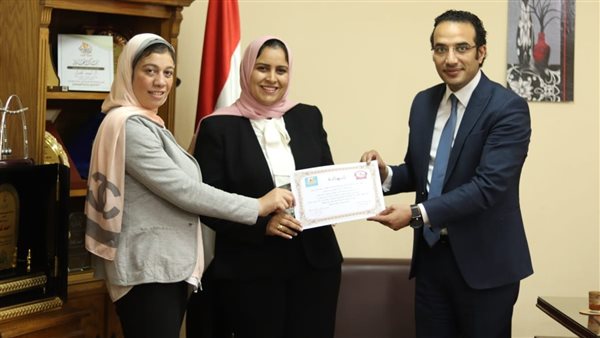 الدكتور أحمد كمال