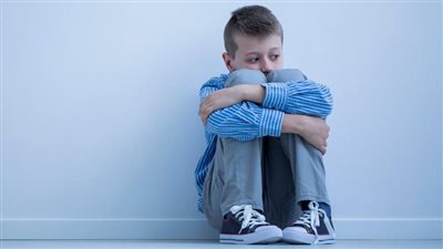 الصحة تشرح مرض التوحد.. وتوضح علامات الطفل المصاب به