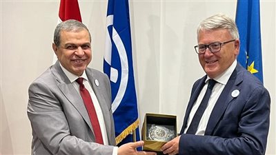 سعفان يبحث مع مفوض الاتحاد الأوروبي الشراكة لتدريب الشباب من أجل التشغيل