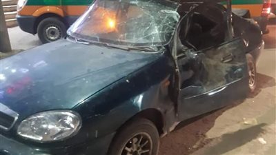 إصابة شخصين إثر حادث تصادم سيارتين بأسيوط | صور 