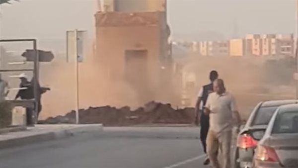 كسر الماسورة الغاز