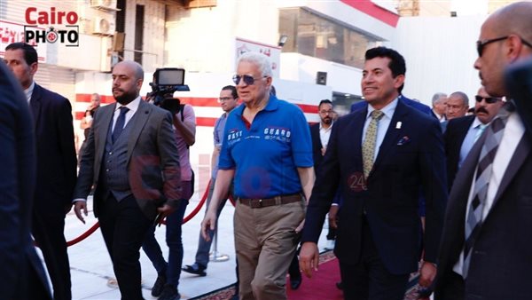 صور الافتتاح