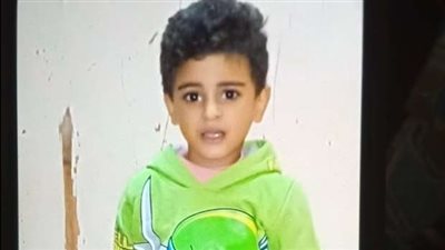 بعد تعذيبه وضربه.. تفاصيل وفاة طفل على يد صديقة والدته بالقليوبية | بث مباشر