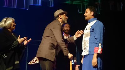 تواصل العروض المسرحية بالغربية وسط إقبال جماهيري