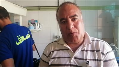 والد 5 توائم الغربية: مراتي عندها ورم والأطباء نصحوها بالحمل لعلاج الرحم.. ادعو لي بمعاش استثنائي