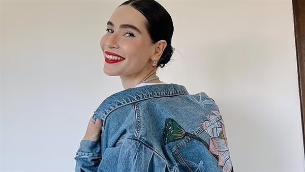 عارضة الأزياء إلين