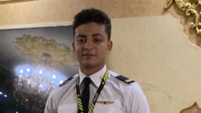 والد الطالب المصري العائد من الخطف بجنوب إفريقيا: فوضت أكاديمية أتيس لتسليم شيك الفدية للخاطفين | مستند