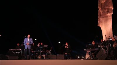  علي الحجار يشدو بباقة من أغانيه خلال فعاليات مهرجان تل بسطا للموسيقى