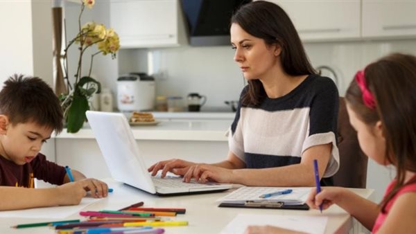 عمل السيدات عن بعد