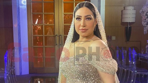 المطربة بوسي 