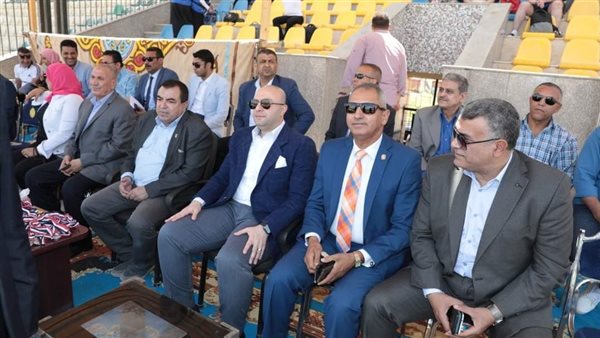 محافظ بني سويف يشهد