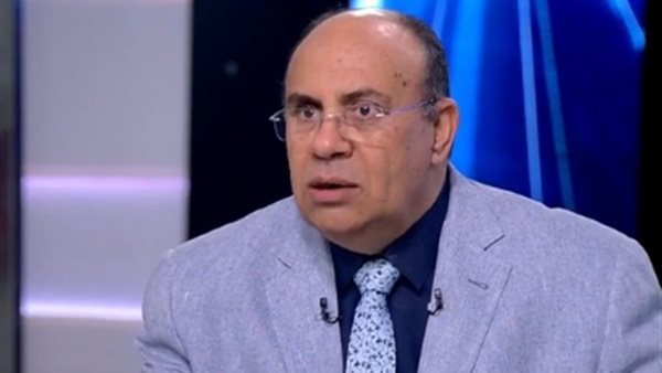 الدكتور مبروك عطية