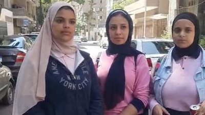 طلاب تانية ثانوي عن امتحاني الأحياء والفلسفة: كنا محتاجين وقت إضافي | بث مباشر 