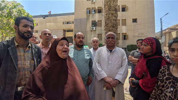 أسرة عامل المسجد