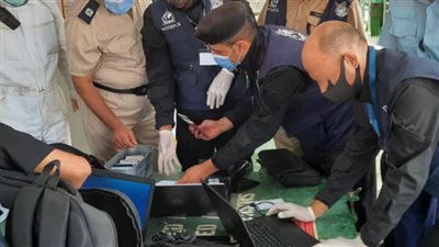 يحمل إقامة مزيفة.. إحباط سفر مواطن إلى الخارج بالمطار