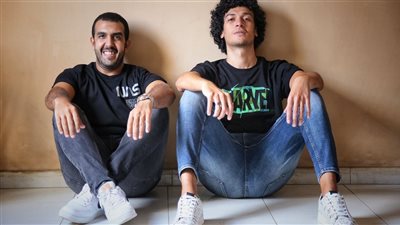 مسلسل البيت بيتي.. المؤلفان أحمد عبد الوهاب وكيمز: العمل مزيج بين الرعب والإثارة