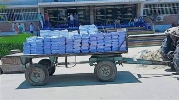 نقل أوراق الامتحانات