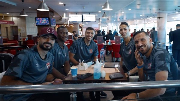 لاعبي الأهلي 