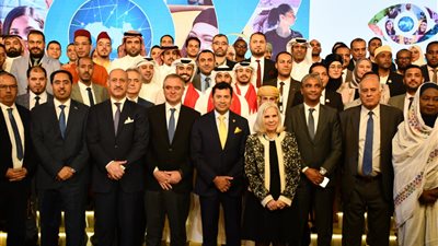 أشرف صبحى يشهد ختام منتدى العاملين بالشباب والرياضة العرب