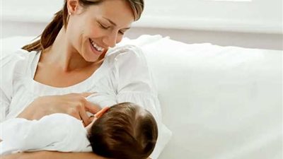 الأطفال الحاصلون على حليب الأم أعلى تفكيرًا في سن المراهقة |دراسة 