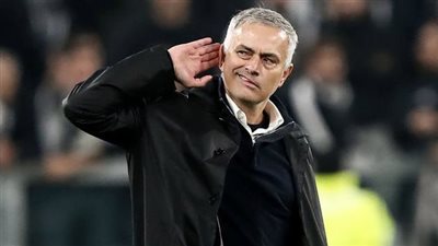 الاتحاد الإيطالي يفتح تحقيقًا بشأن مورينيو بعد مشادته مع الحكم