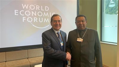 وزير البترول يبحث مع رئيس وزراء بلغاريا وأمين أوبك فرص التعاون في مجالات الطاقة