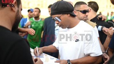 رونالدينيو يفتح النار على منتخب البرازيل: لن أشاهد أي مباراة لهم