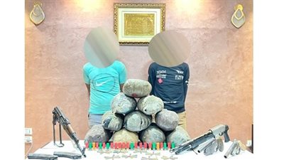 القبض على عاطلين لحيازتهما أسلحة نارية ومخدرات في الدقهلية