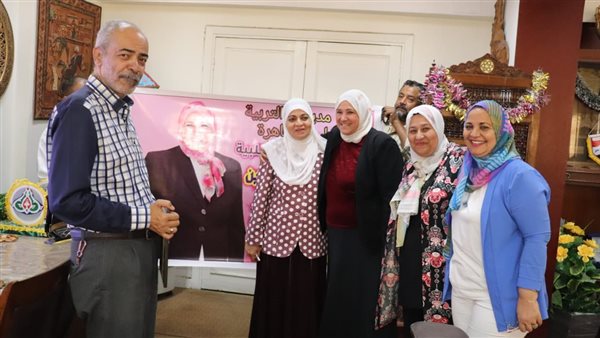 الفائزة بلقب الأم