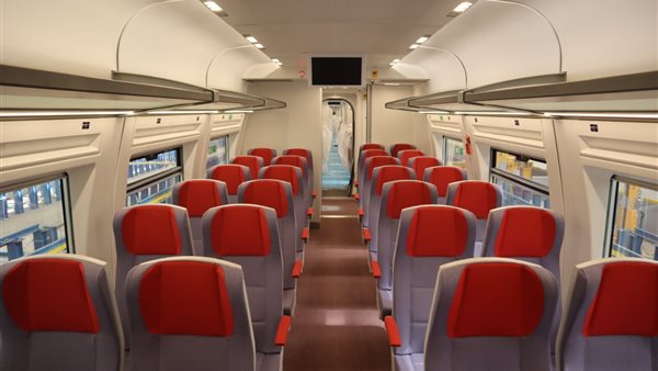 قطارات تالجو الأسبانية 