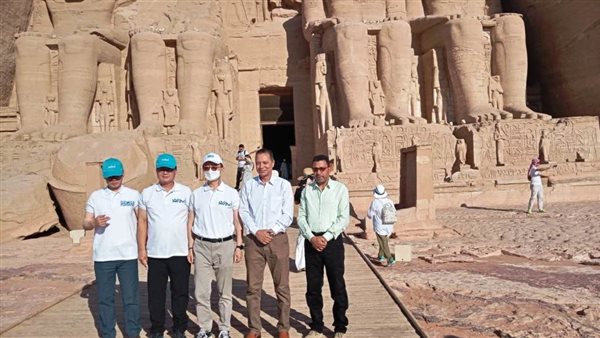 الوفد الكوري