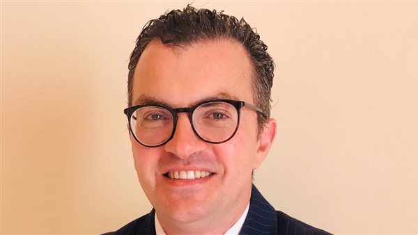 أحمد رستم خبير مصري