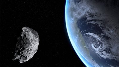 البحوث الفلكية ينجح في رصد كويكب ضخم بحجم ناطحة سحاب