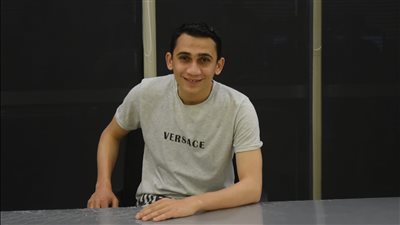 حينما تكون البنت والدة أمها