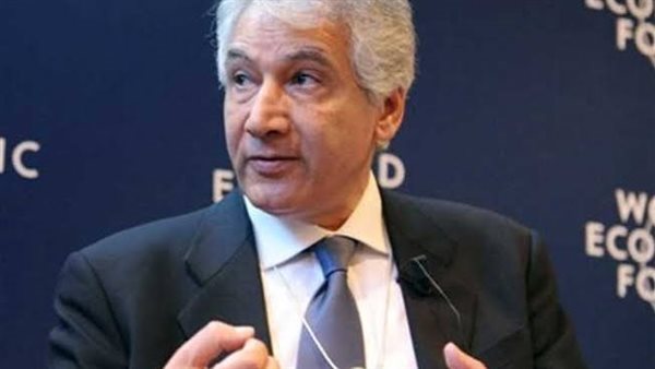 الدكتور احمد جلال