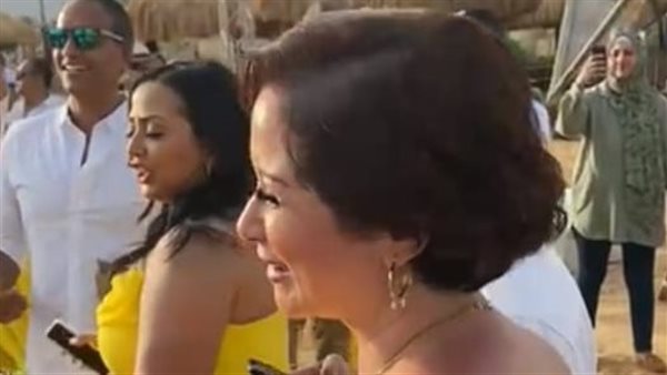 مي نور الشريف في