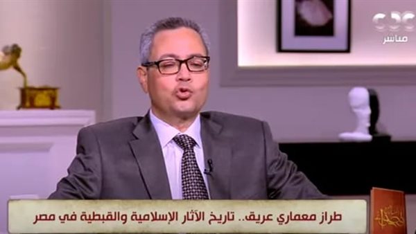  الدكتور عاطف منصور