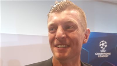 توني كروس يشيد بمدربه ويقرر الاحتفال مع أطفاله