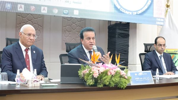 الدكتور خالد عبدالغفار