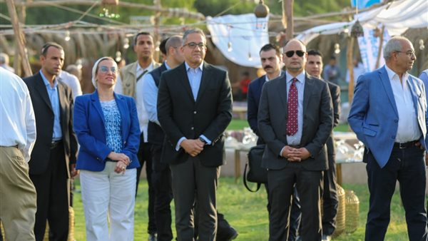 وزيرا البيئة والسياحة