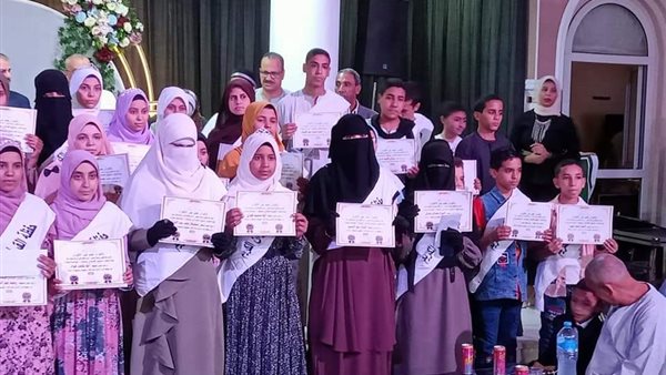 تكريم حفظة القرآن