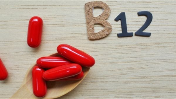 فيتامين ب 12
