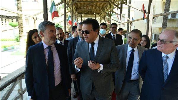 الدكتور خالد عبدالغفار