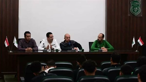 اجتماع سابق بين عماد