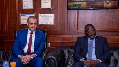 السفير حاتم رسلان يستقبل سفيري السنغال وسيراليون خلال زيارتهما لمستشفى دار القمة بطنطا