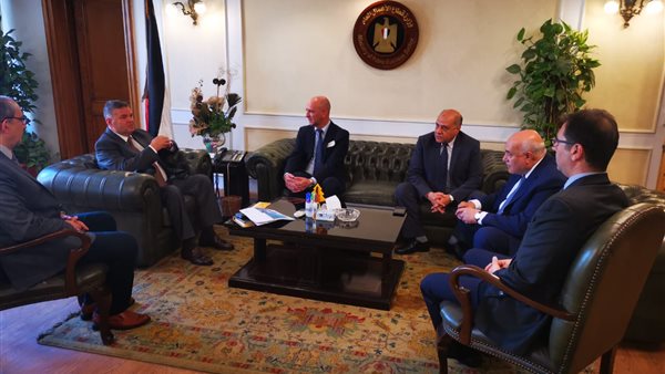 قطاع الأعمال