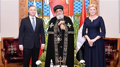 البابا تواضروس يستقبل الرئيس البولندي وقرينته