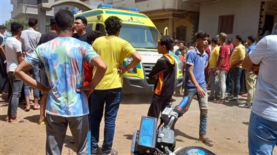 مفاجأة فى واقعة ذبح 3 أطفال بـ الدقهلية.. الأم ارتكبت الواقعة وحاولت الانتحار أسفل جرار زراعي | صور